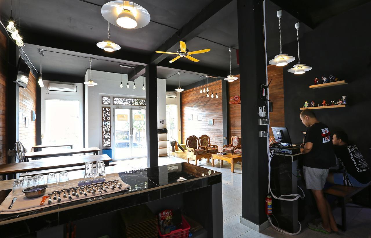 Bali Backpackers Hostel ภายนอก รูปภาพ